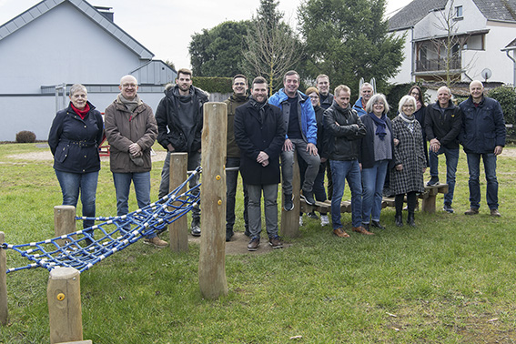v.l.n.r.: Gaby Schmitz, Christian Albert, Daniel Demsky, Tobias Lung, Bastian Schüller, Carlo Retterath, Denise Demsky, Jan Geisbüsch, Thomas Meyer, Heinz Geisbüsch, Birgit Eultgem, REnate Sundermeyer, Ruth Horst, Christian Lange, Thomas Braunstein